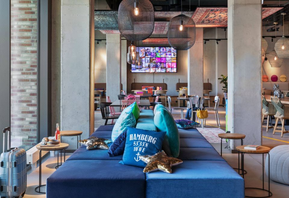 Moxy Hamburg City